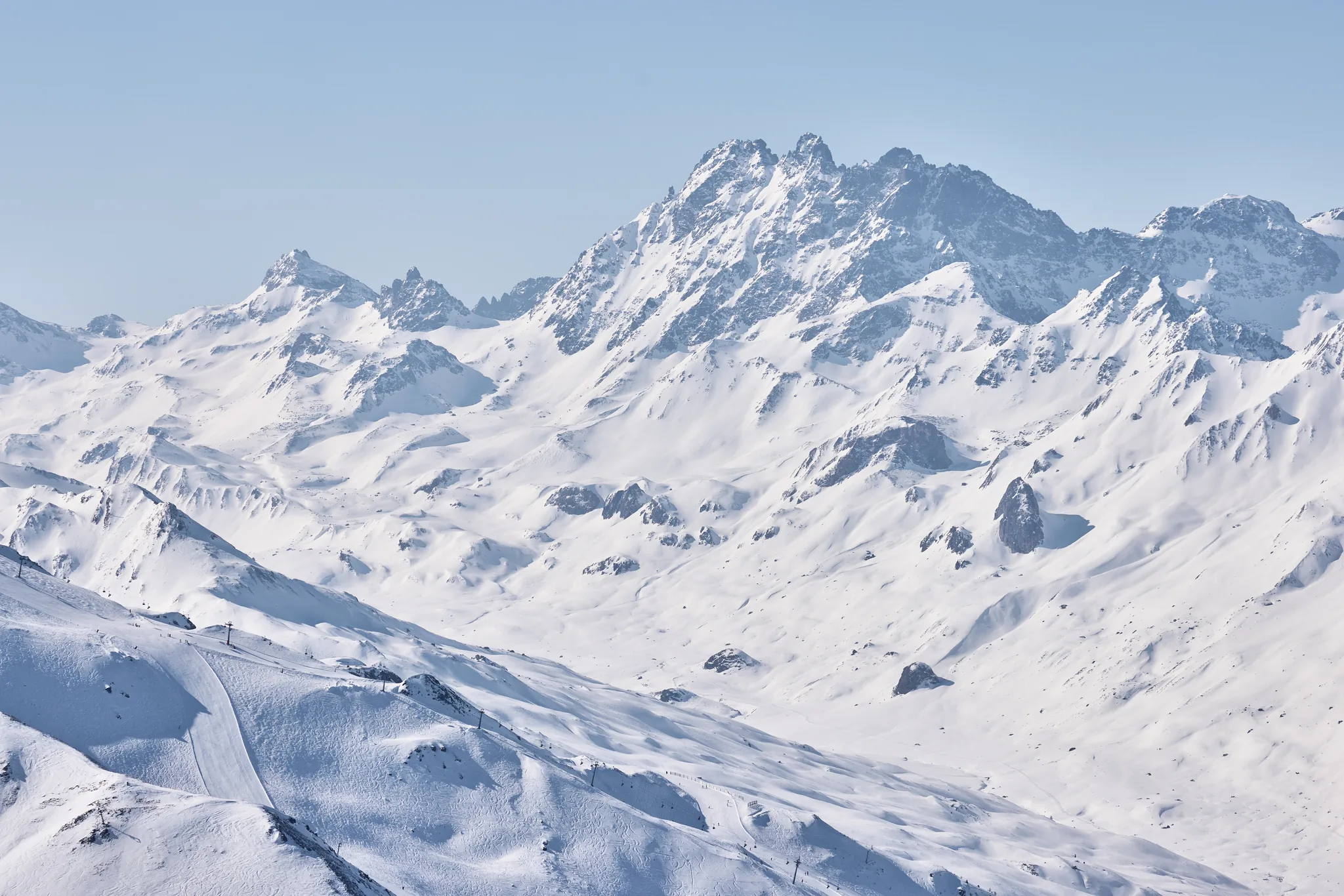 Skigebiet Ischgl im Paznaun – Panoramablick auf die Silvretta Arena in Tirol